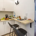 Lägenhet Kiraly By Stn Budapest