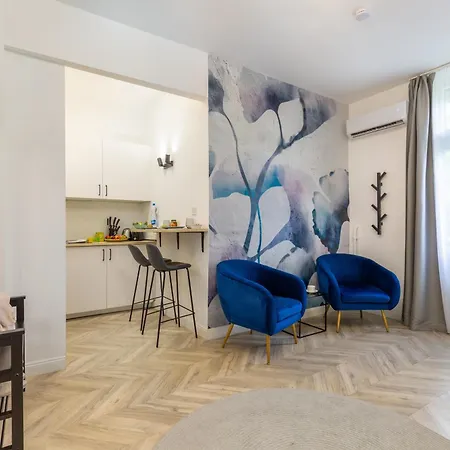 Kiraly By Stn Apartament